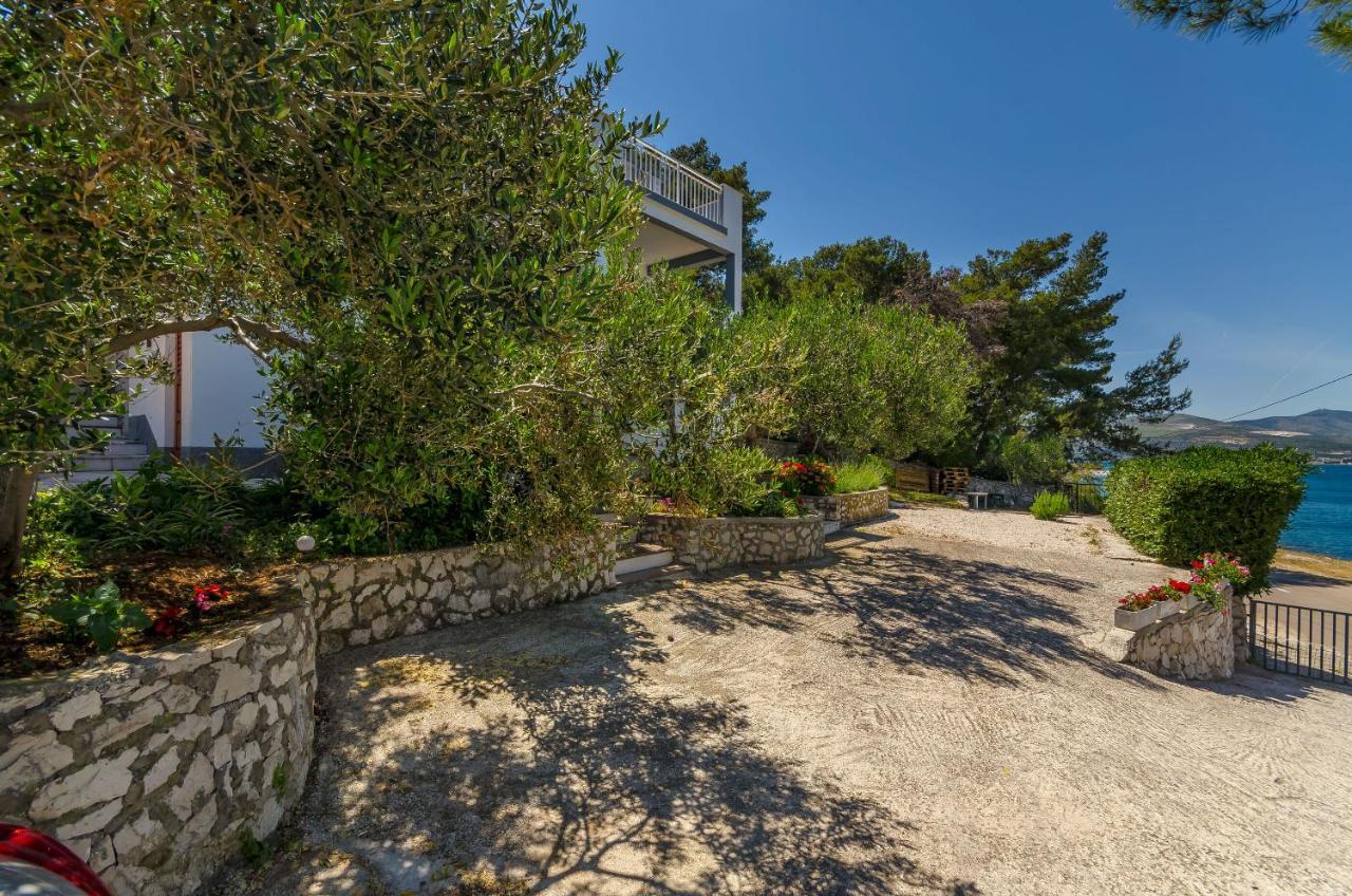 Apartments Dragica Slatine Exterior foto